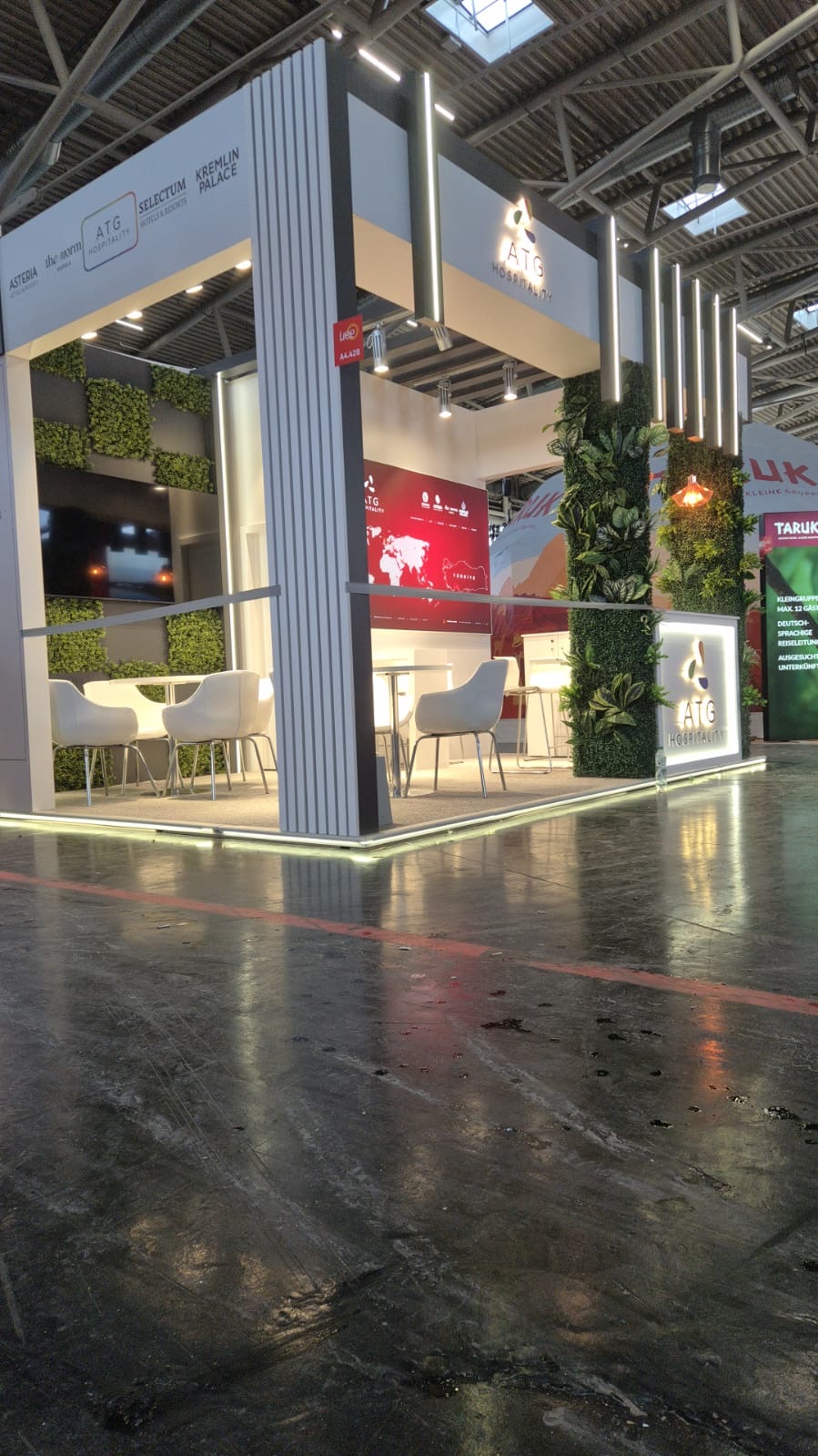 ATG Hospitality Bespoke stand at REISEN & CARAVANING Hamburg; CMT Stuttgart; f.re.e Munich, view 9