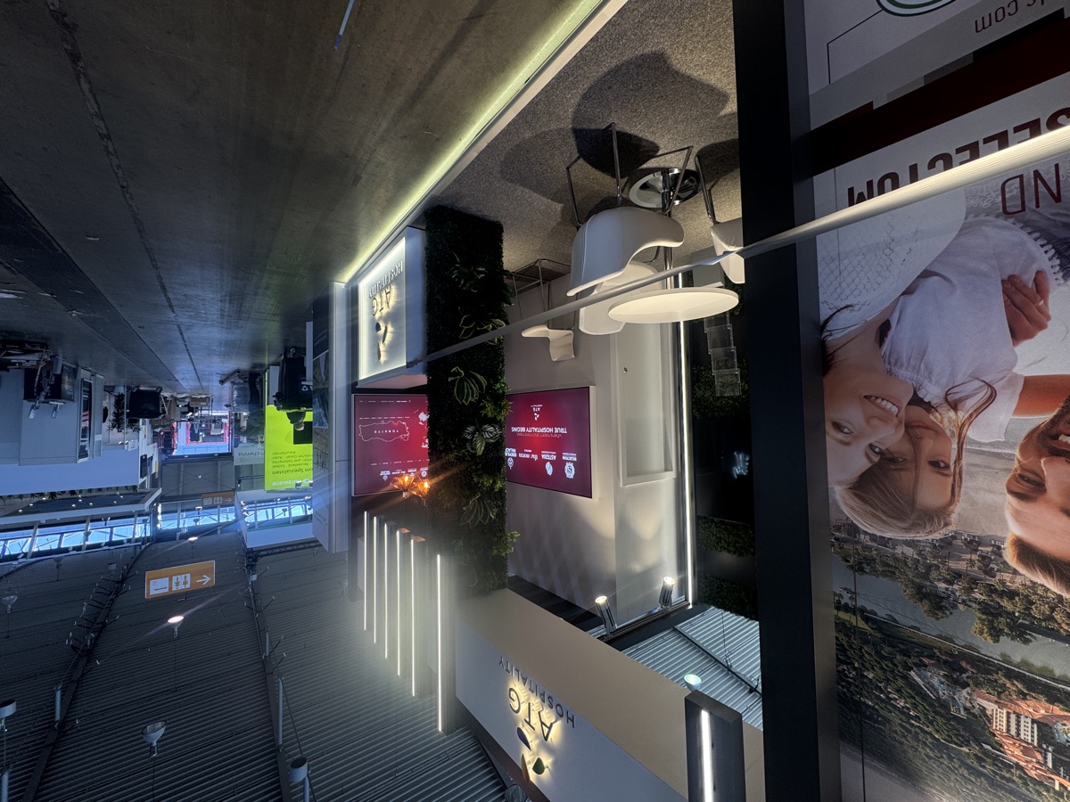 ATG Hospitality Bespoke stand at REISEN & CARAVANING Hamburg; CMT Stuttgart; f.re.e Munich, view 34