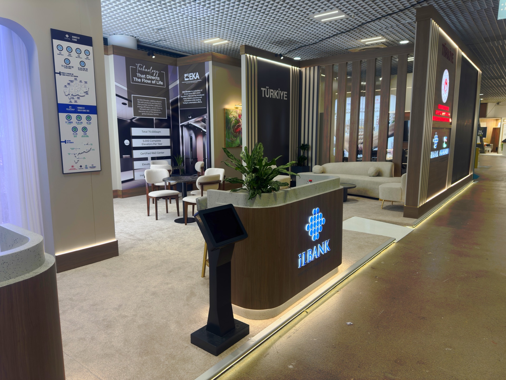 Emlak Konut Bespoke exhibition stand at MIPIM Cannes
