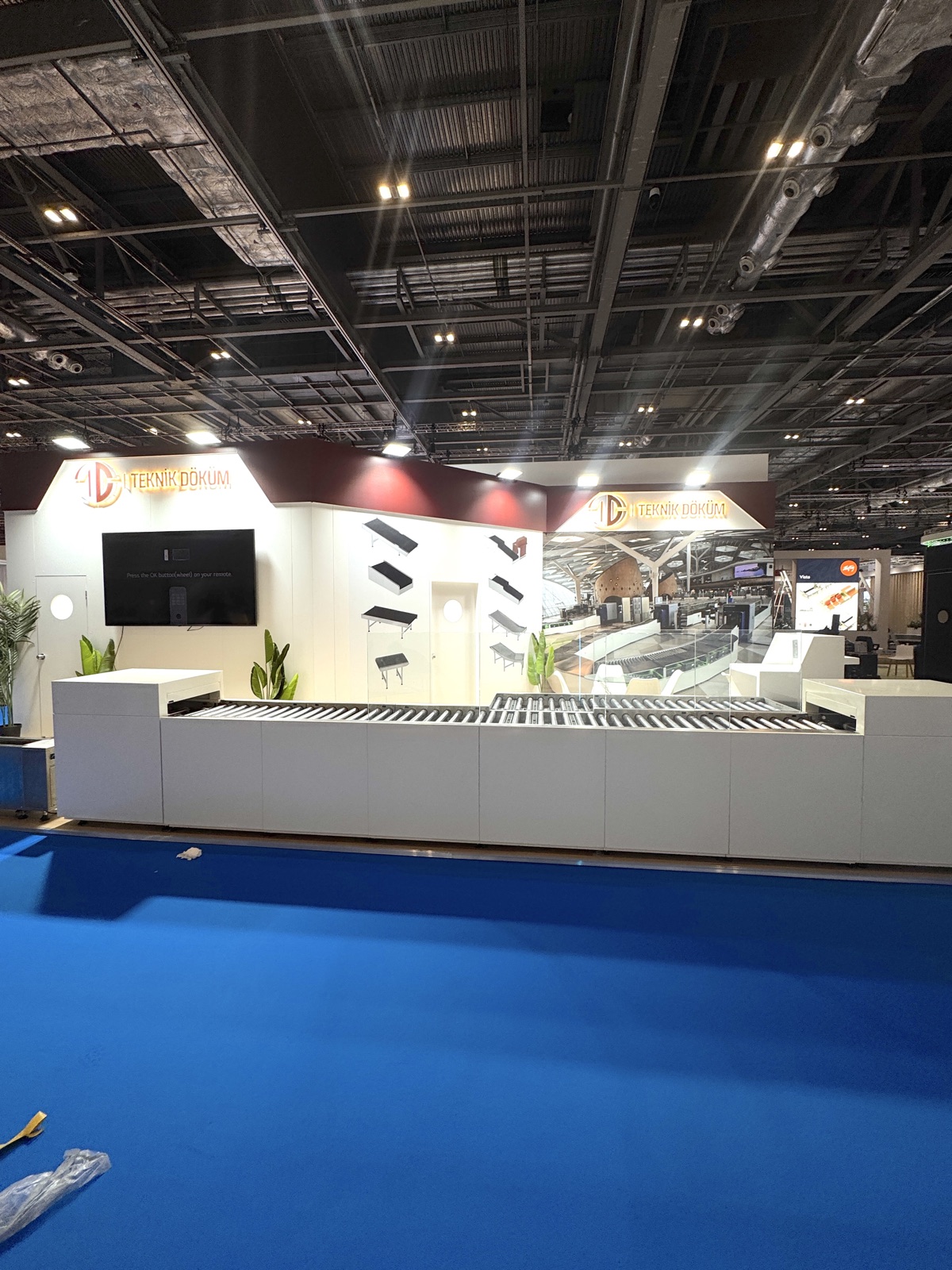 Teknik Döküm Bespoke stand at Passenger Terminal Expo, view 5
