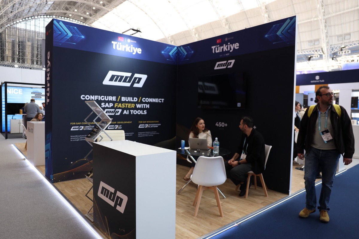 Government of Türkiye DUM FLEX stand at London Tech Week, view 10
